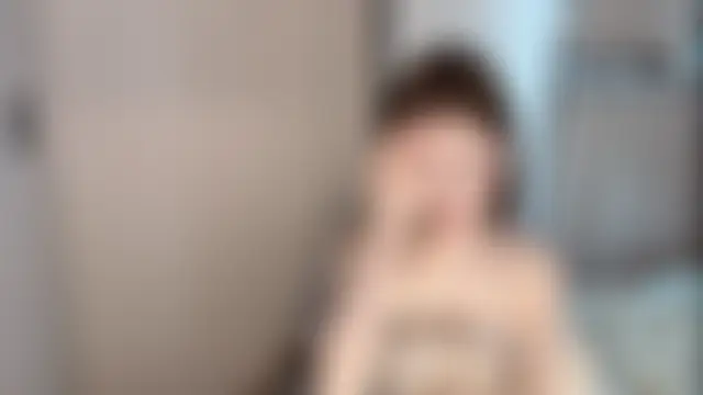 yu-33 Pertunjukan Webcam