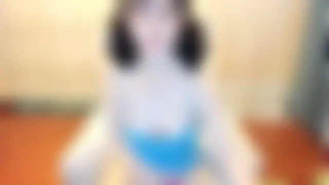 Онлайн чат XXX Pennyee