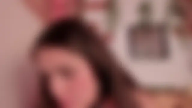 llanna_ élő chatszobája