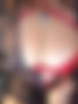 Paulette-squirt Chat Room in diretta