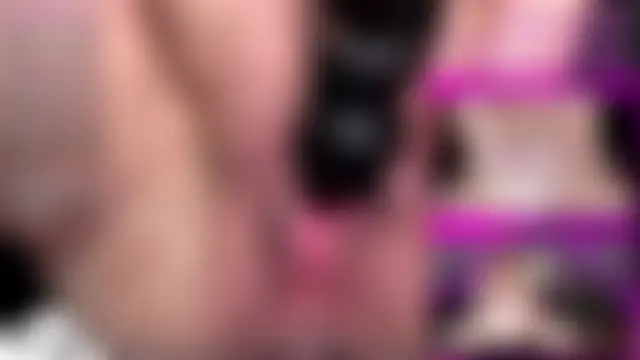 Pertunjukan Kamera Web HelenStarUK