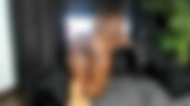 Show modela naughty_bigass na web-kameri