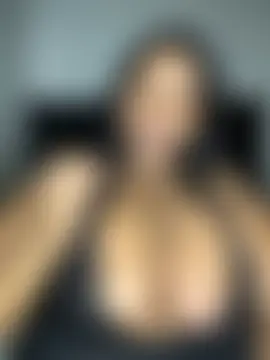 BigJugsCandyxx লাইভ চ্যাট রুম