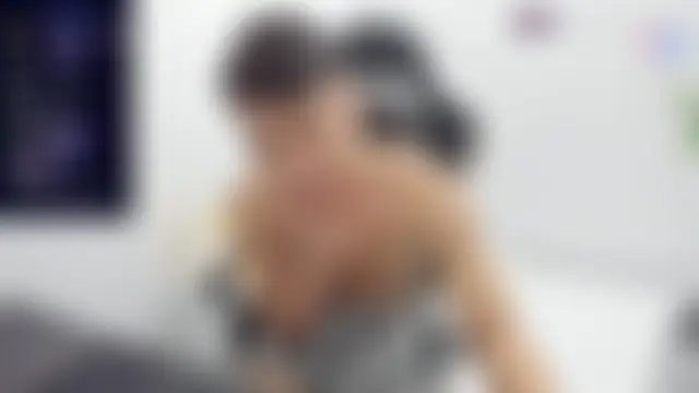 Naughty___asian 网络视讯表演