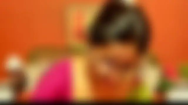 Jasmine_Jaey1 élő chatszobája