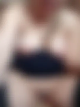 BLONDKICIA1's Webcam Show