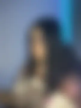 2Angela_: διαδικτυακό σόου στην κάμερα