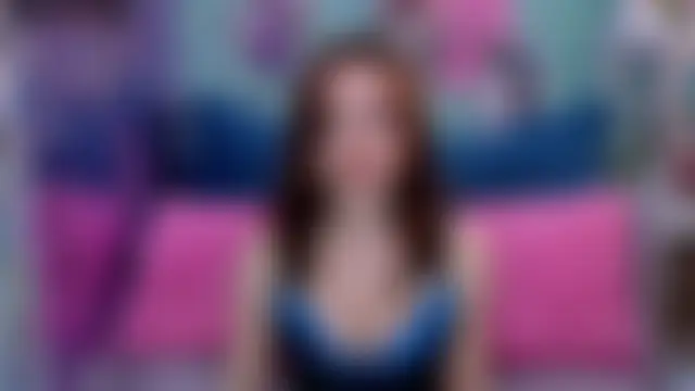 Pokazy przed kamerką – VivienneRo