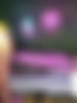 RenaThickAss – Naživo chatovacia miestnosť