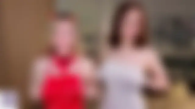 Pertunjukan Kamera Web TashiaBosack