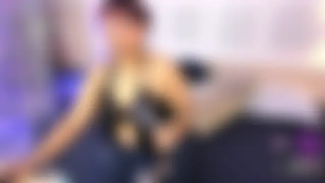 hooney_2 লাইভ চ্যাট রুম