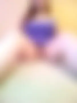 modest_lolia's Live XXX Chat