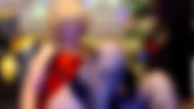 HappyWomanOn's Live XXX Chat