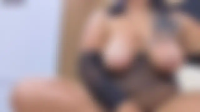 messy-saray – live chatrum