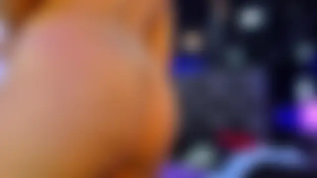 Chat XXX en directo de BustyGlow