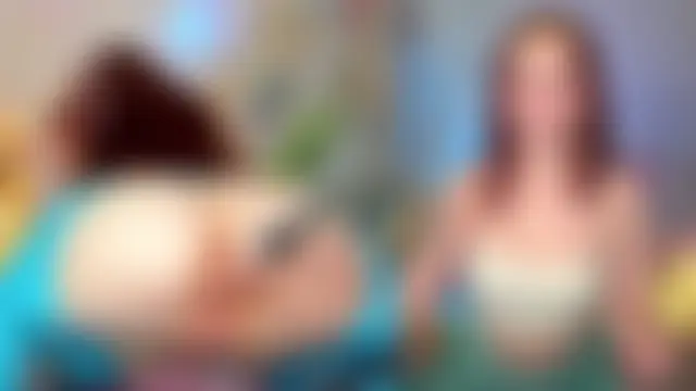 Ur_lil_bb's Webcam Show