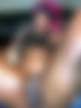 Show modela Kikie23 na web-kameri