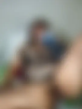 غرفة دردشة haileystone المباشرة