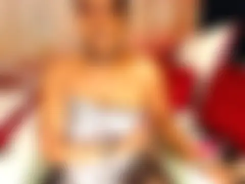 Онлайн чат ChloeTyler23