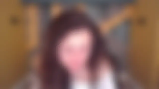 Chat XXX en directo de EllaLong