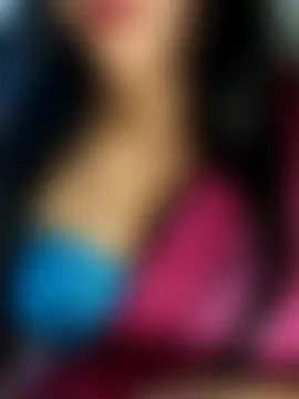 Anusri_359359 Live Chatraum