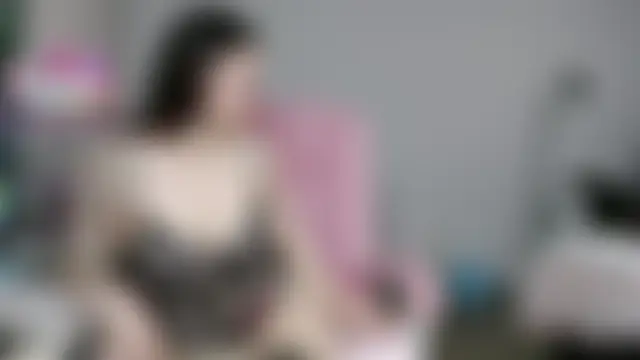 awalingling Chat Room in diretta