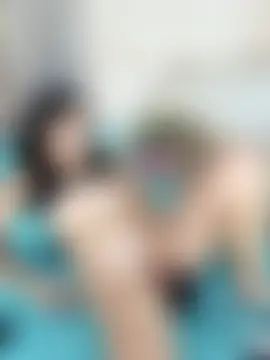 Nahomyrain Chat Room in diretta