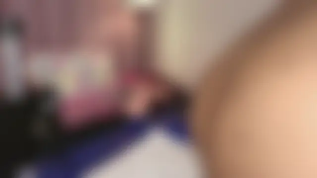 Živá chatovací místnost HallyBans