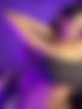 Pokój czatu na żywo – Baby_Meli