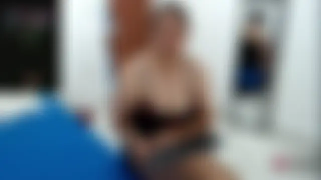 Czat XXX na żywo – LAURA_Foxht