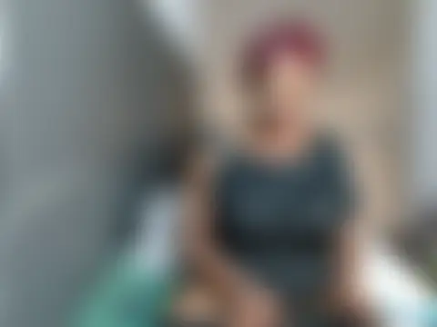 BustieMandy – Kamerová šou