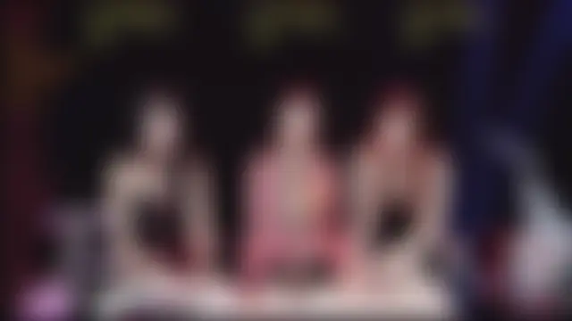 Онлайн чат HHH-777