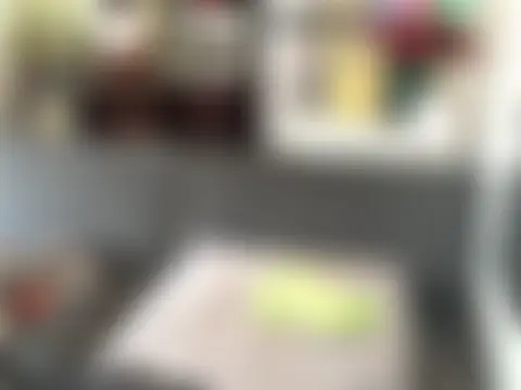 littyleesh1 Show Webcam