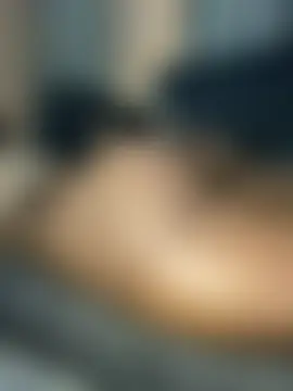 Keely élő chatszobája