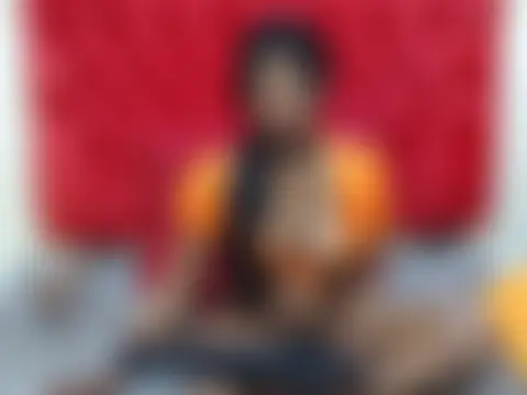 SpicyMatureLiz Chat Room in diretta