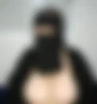 Pokazy przed kamerką – Sexy__Arab