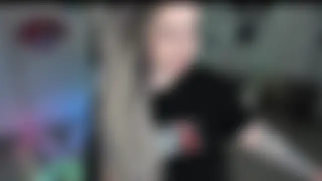 HoneySallyMoore 现场聊天室