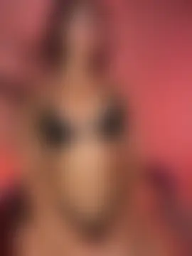 Hips_hannah élő XXX-chatje