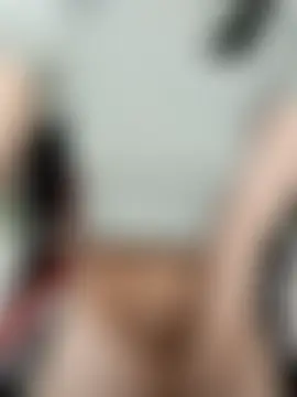 Chat soba uživo modela naomi_unu