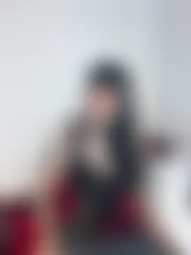 Phòng Chat Trực Tiếp Ravenna666_