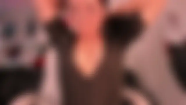 valkyria_12 Adlı Modelin Canlı XXX Sohbeti