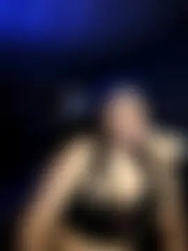 DanelyLopez – Naživo chatovacia miestnosť