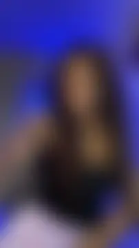 thepicis: διαδικτυακό σόου στην κάμερα