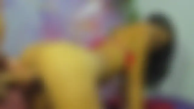 Plays_cloe_sex Chat Room in diretta