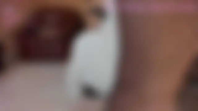 Show modela KaylaLaine na web-kameri