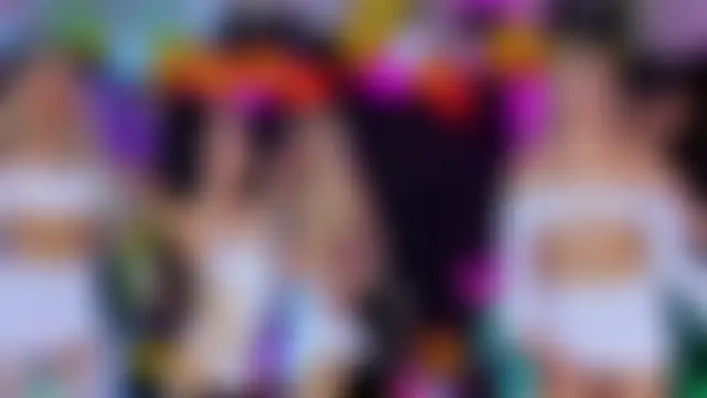 Queens_Wonders_Blonders Webcam-Show