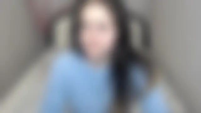 Živá chatovací místnost Holliy_Cooper