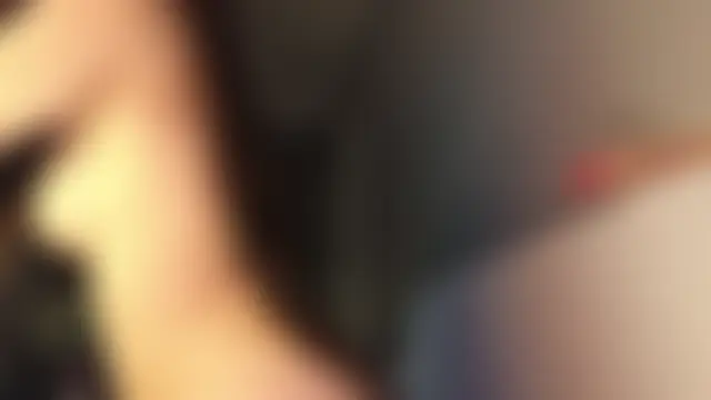 Ella_lee15 – Naživo chatovacia miestnosť