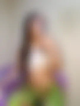 StefaniaFoxx_ – Naživo chatovacia miestnosť