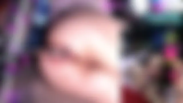 Helena_Astro – Naživo chatovacia miestnosť